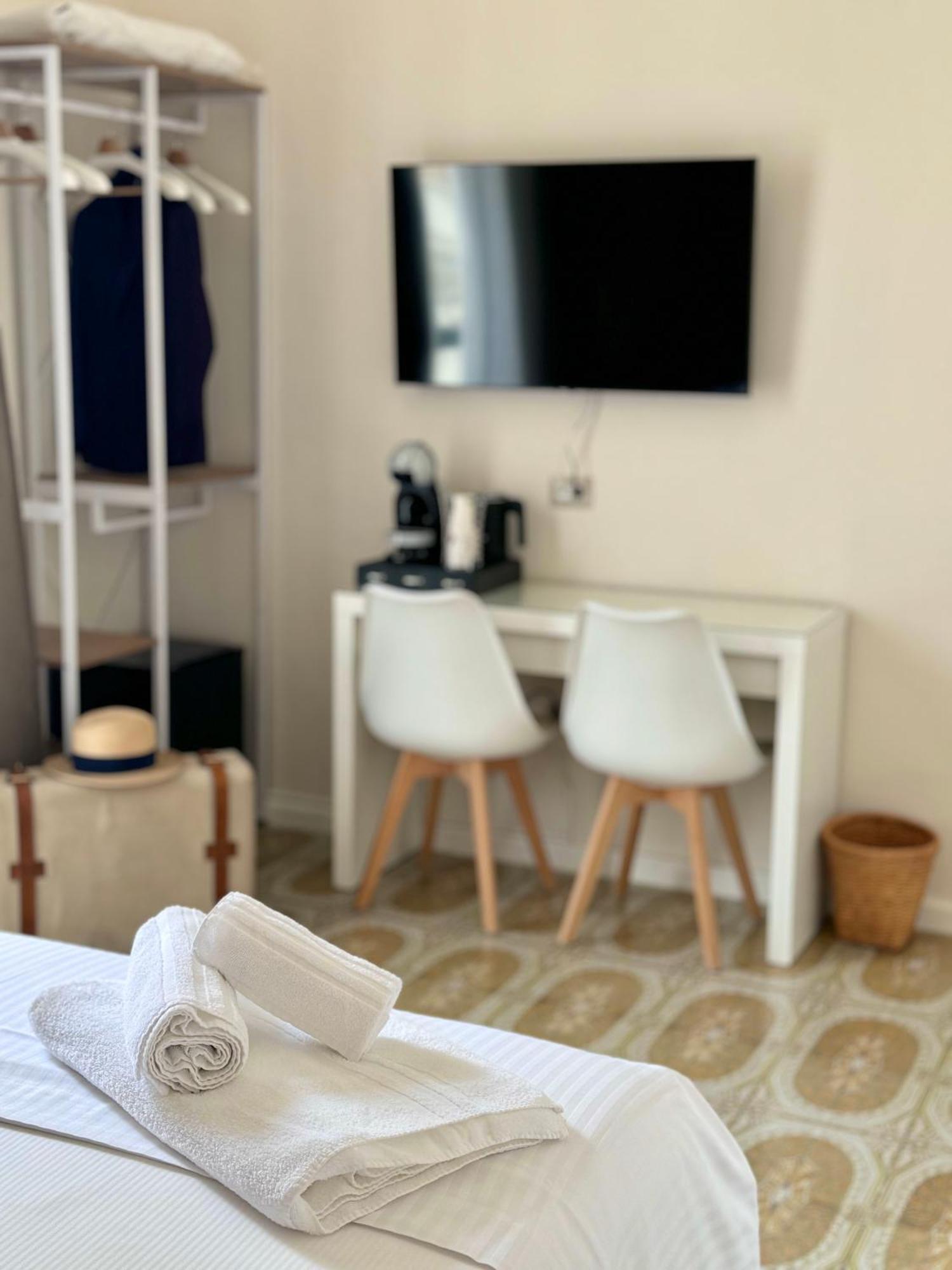Home To Salerno B&B Экстерьер фото