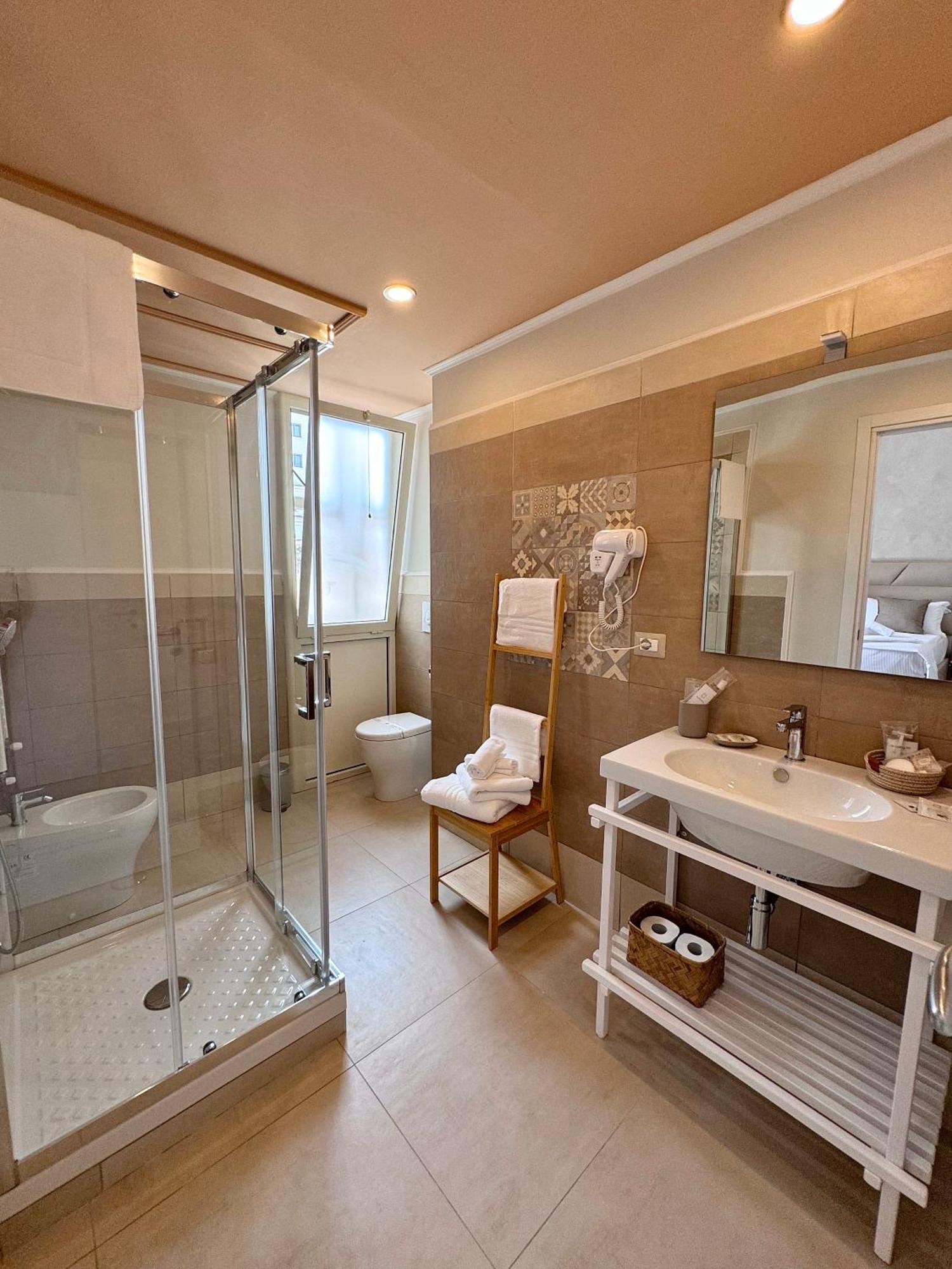 Home To Salerno B&B Экстерьер фото